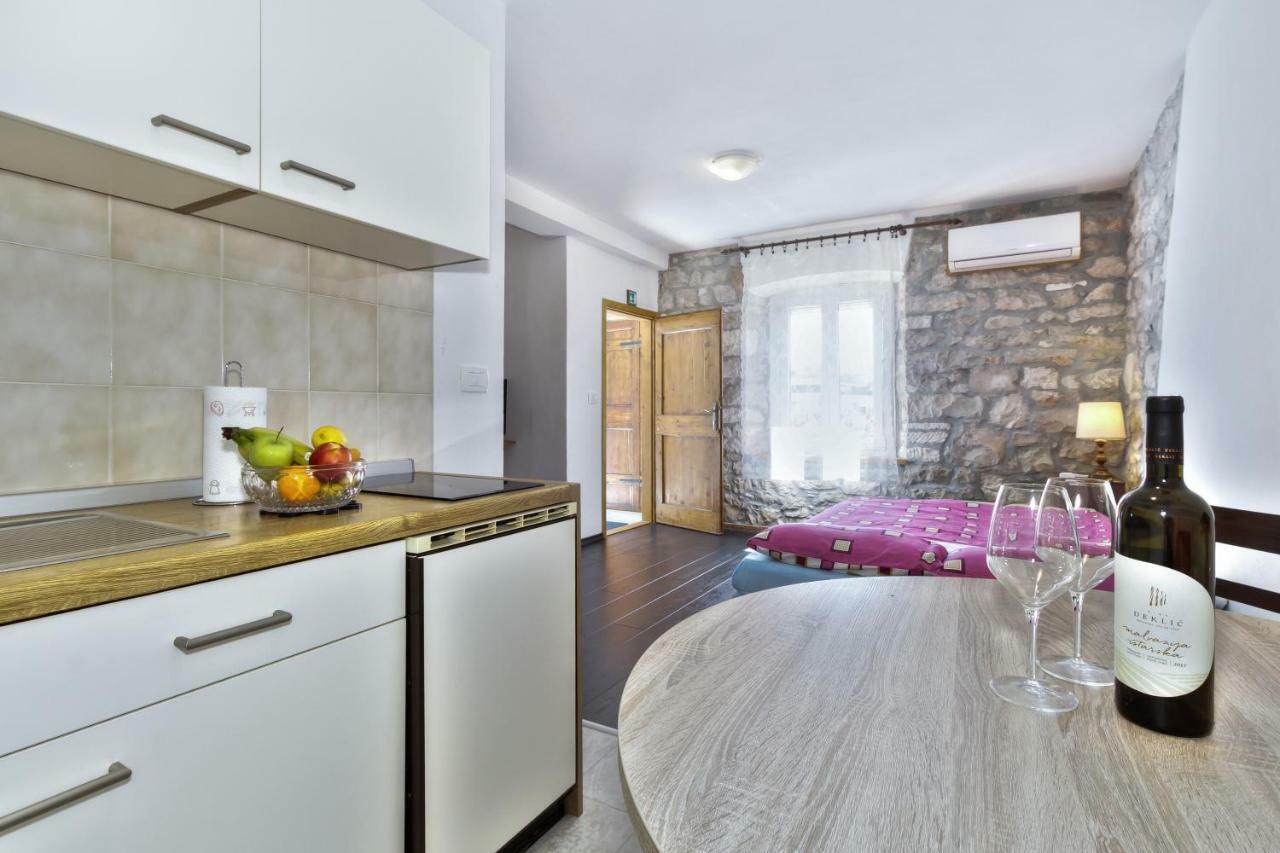 Apartmani Anna Umago Esterno foto